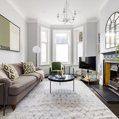 The Streatham Hill Wonder - Spacious 4Bdr House With Garden And Terrace Лондон Екстериор снимка